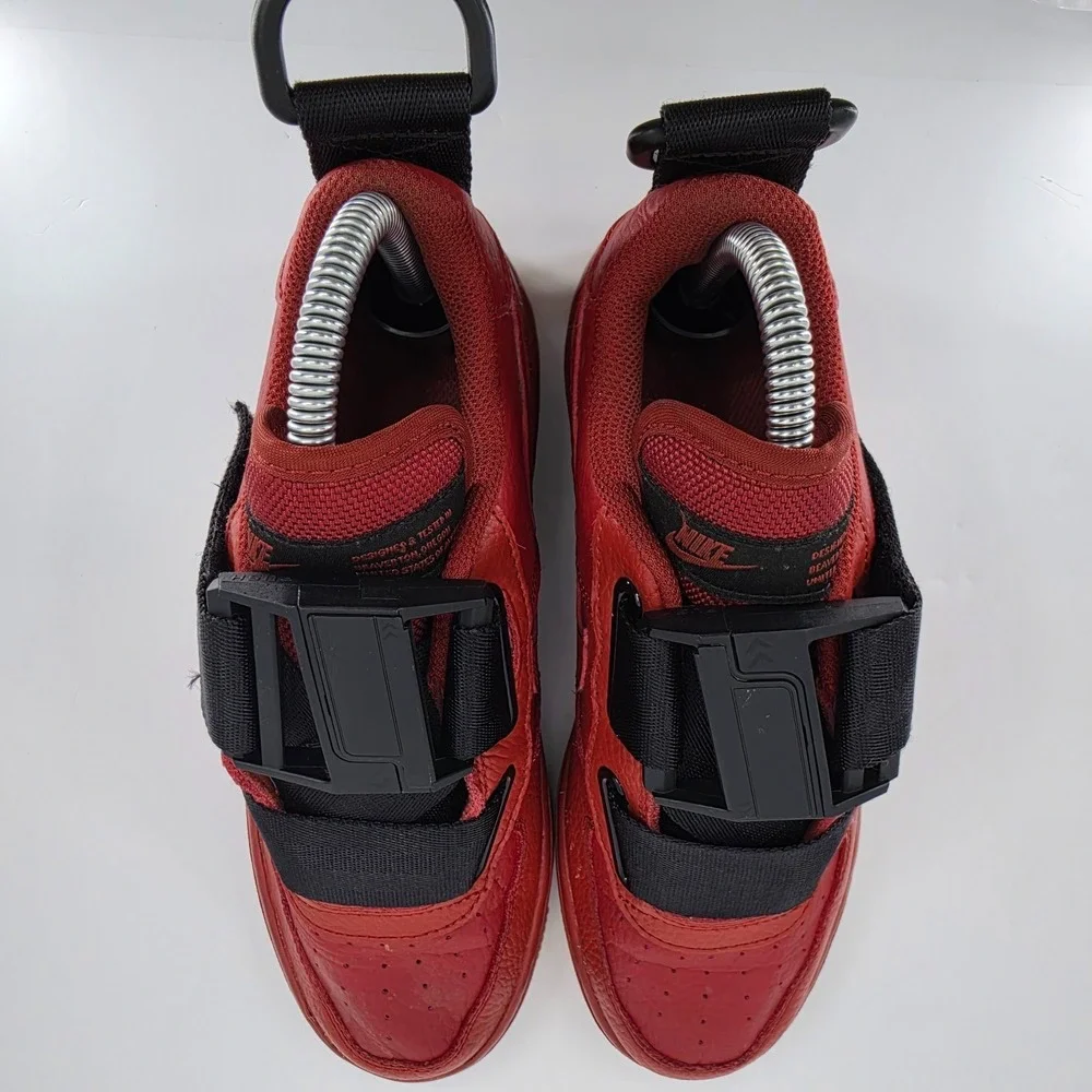 Nike Air Force 1 Kids Shoe 5Y Dune Red-Black Air Force 1 Utility [AJ6601-600]